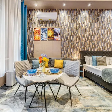 Magic Blue In Downtown * Budapest