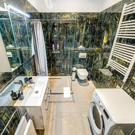 Magic Blue In Downtown Apartamento *