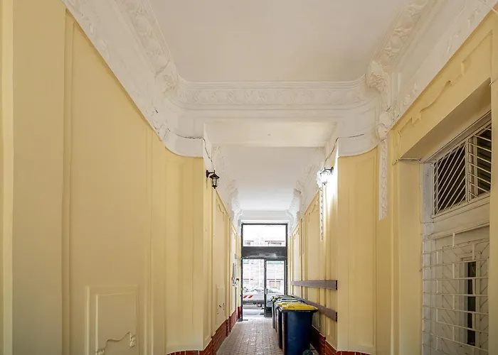 Magic Blue In Downtown