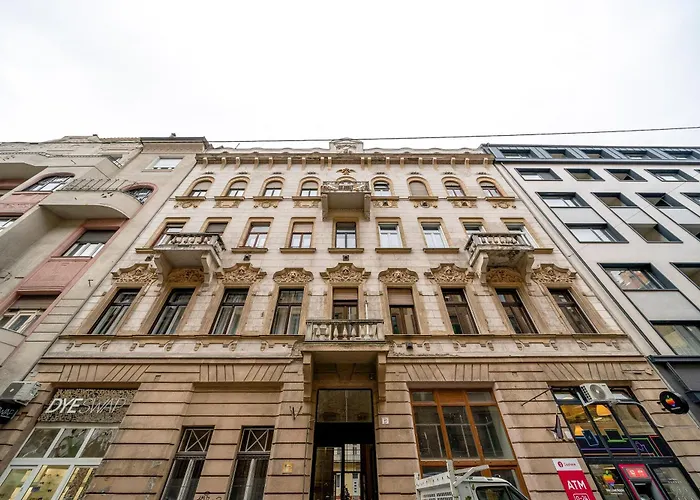 Magic Blue In Downtown Apartament