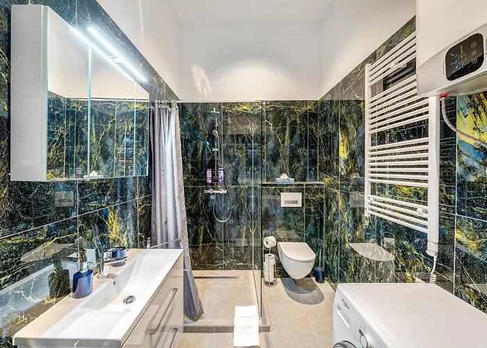 Magic Blue In Downtown