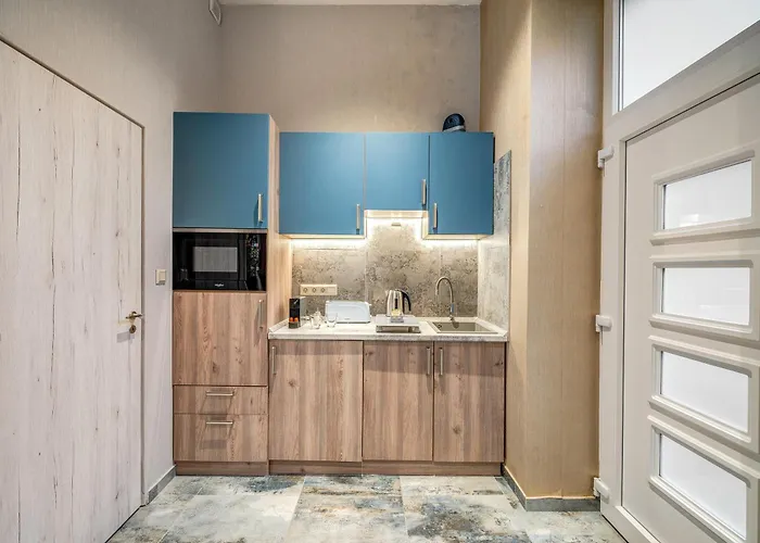 Magic Blue In Downtown *