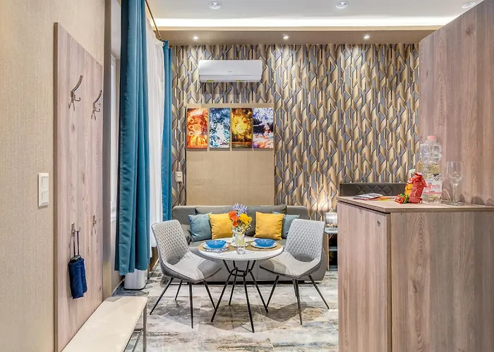 Magic Blue In Downtown * Budapesta